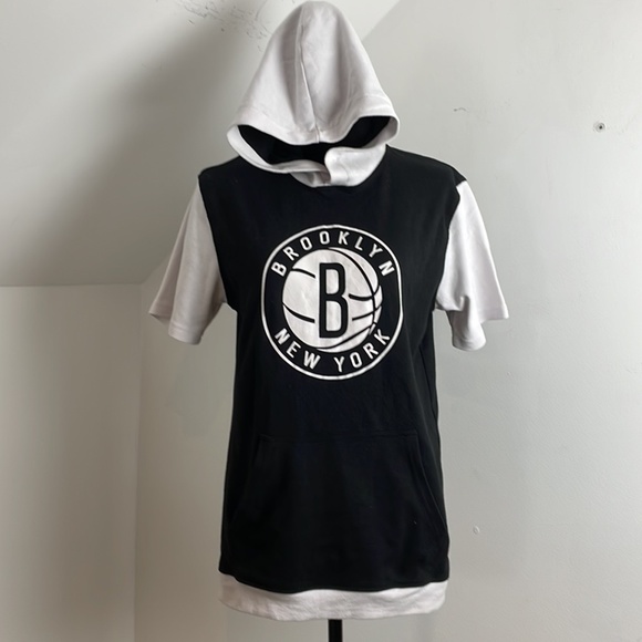 Tops - Brooklyn NY Basketball Hoodie